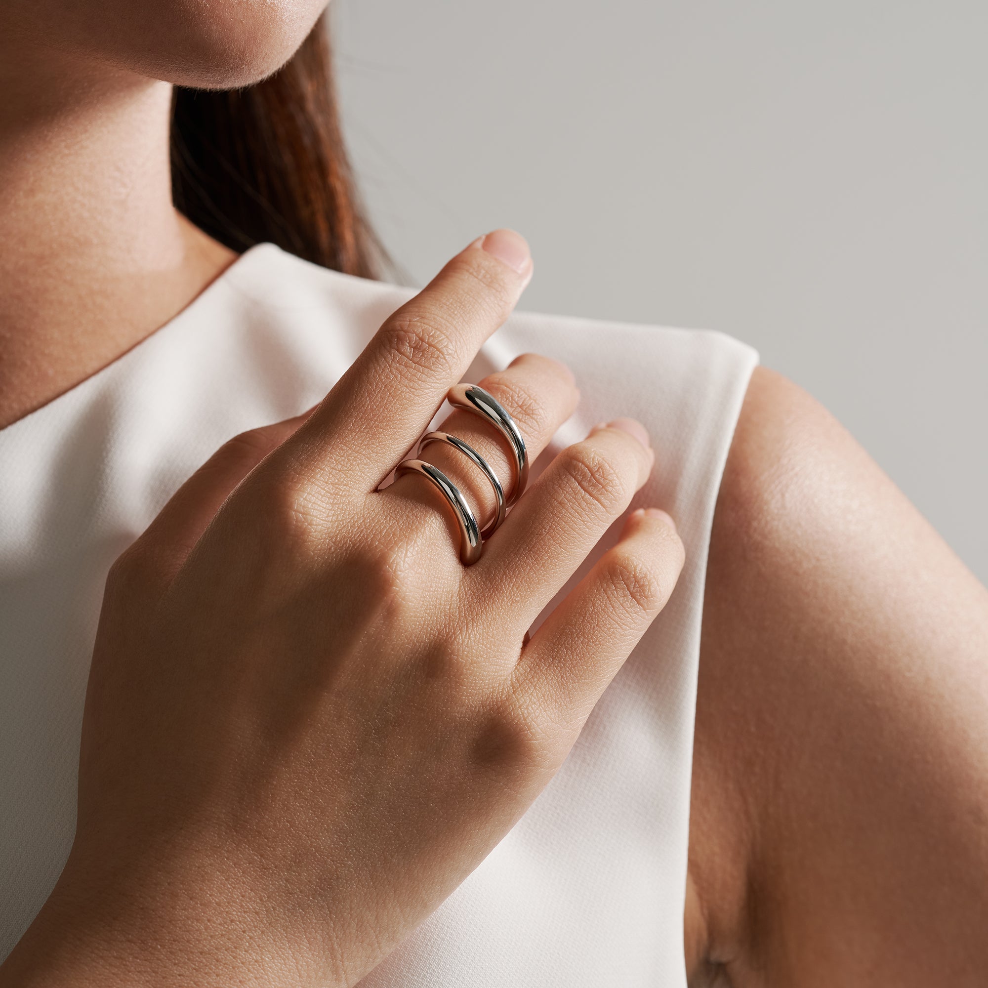 Rounded Coil Ring