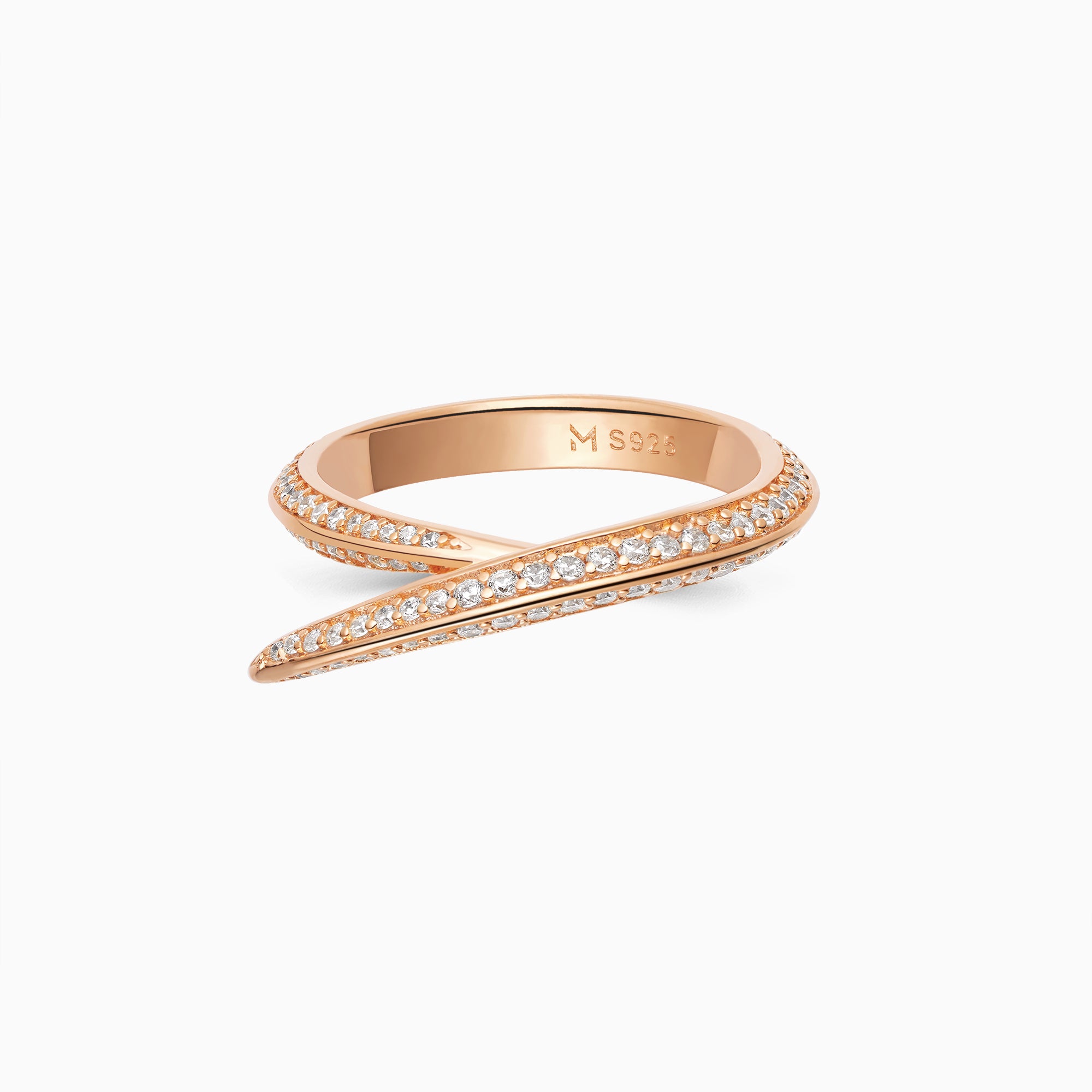 Pointed Curve Ring