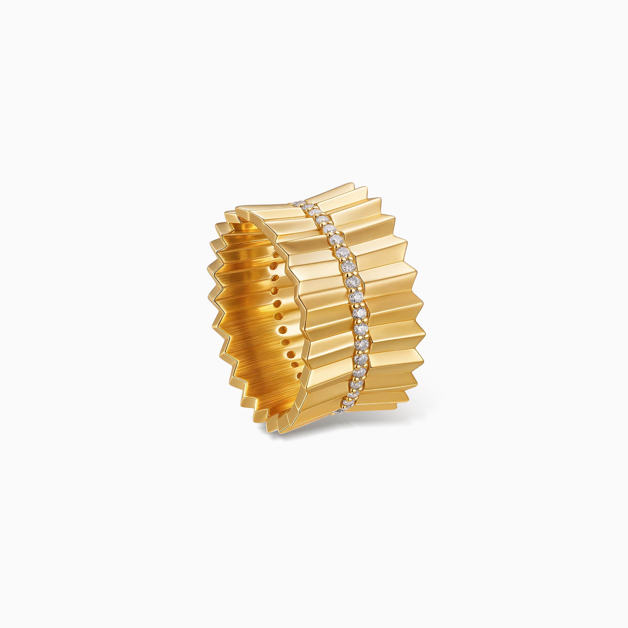 Curved Pleats Ring