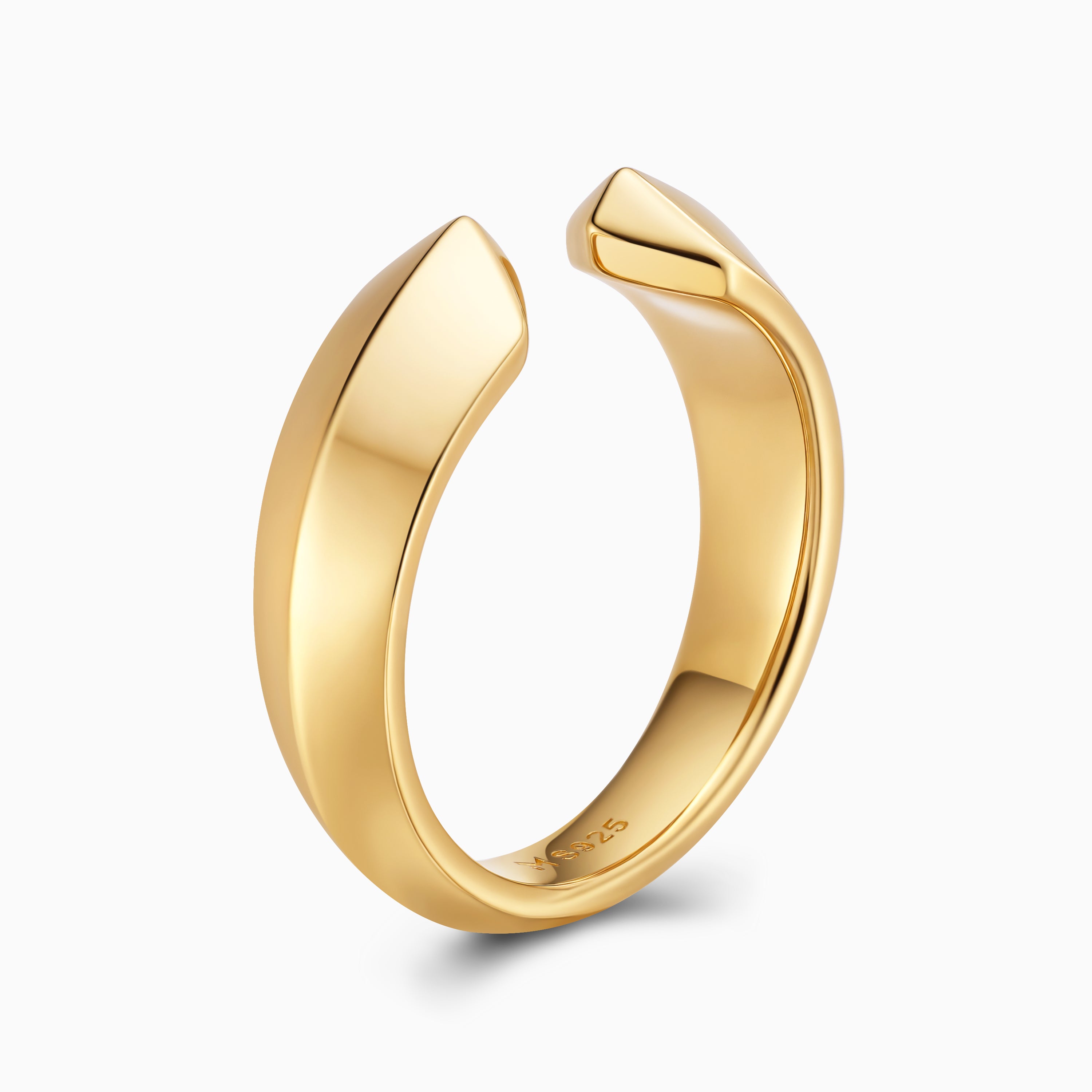 Double Arrow Ring