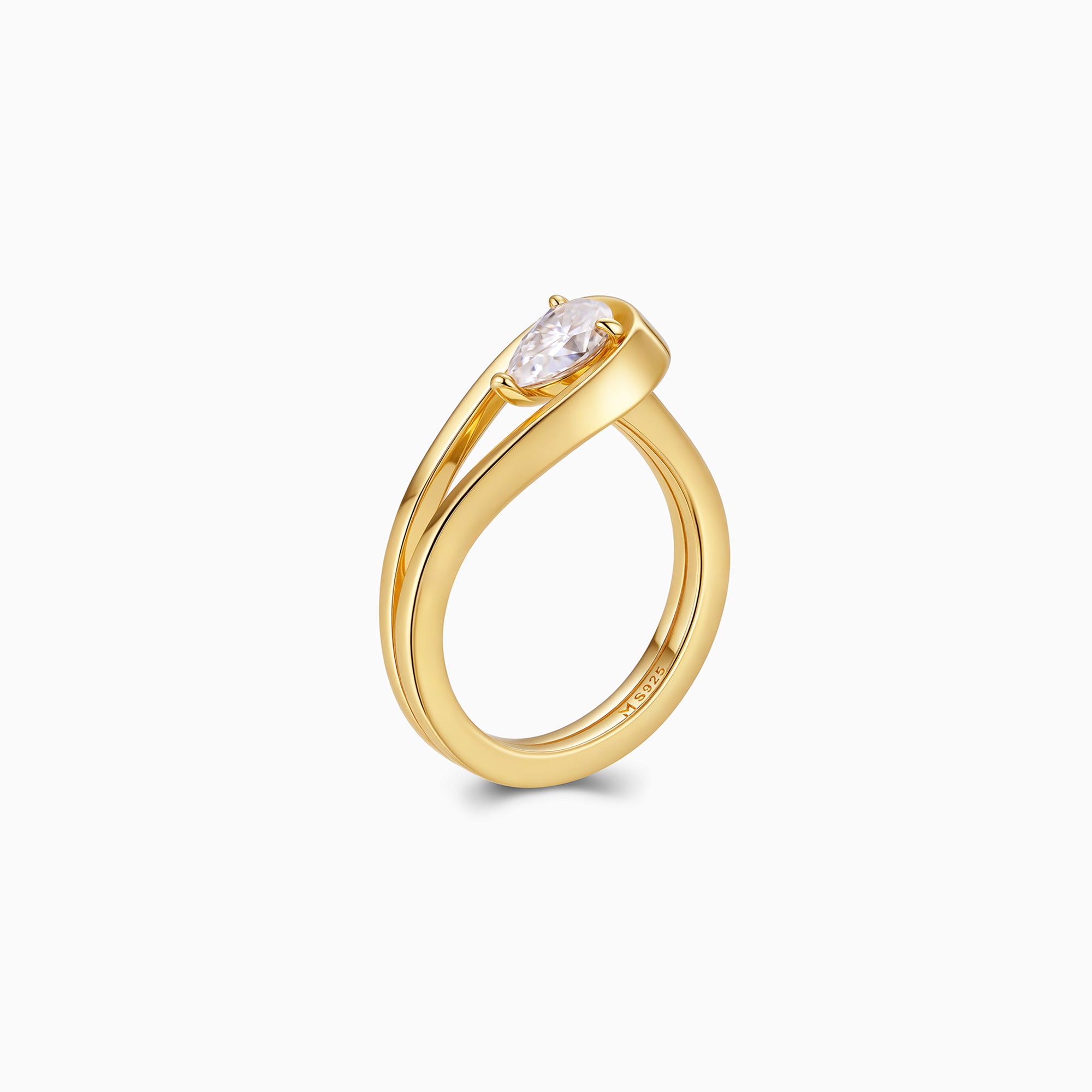 Waterdrop Solitaire Moissanite Ring