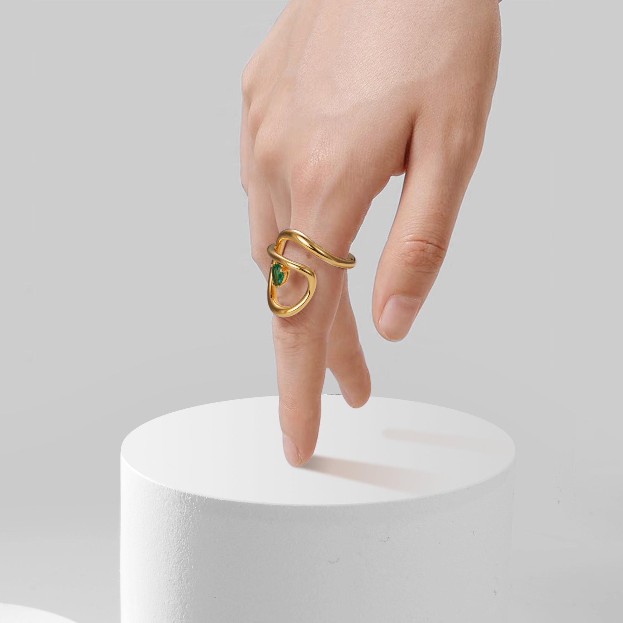 Flowing Waterdrop Solitaire Ring