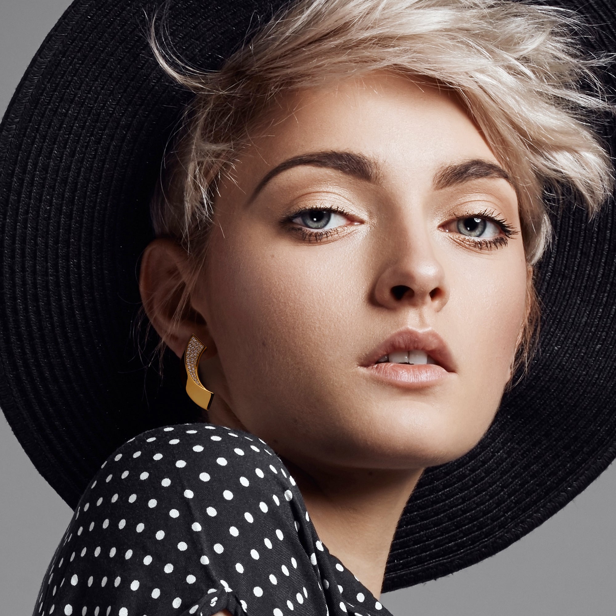 Ribbon Pave Earrings