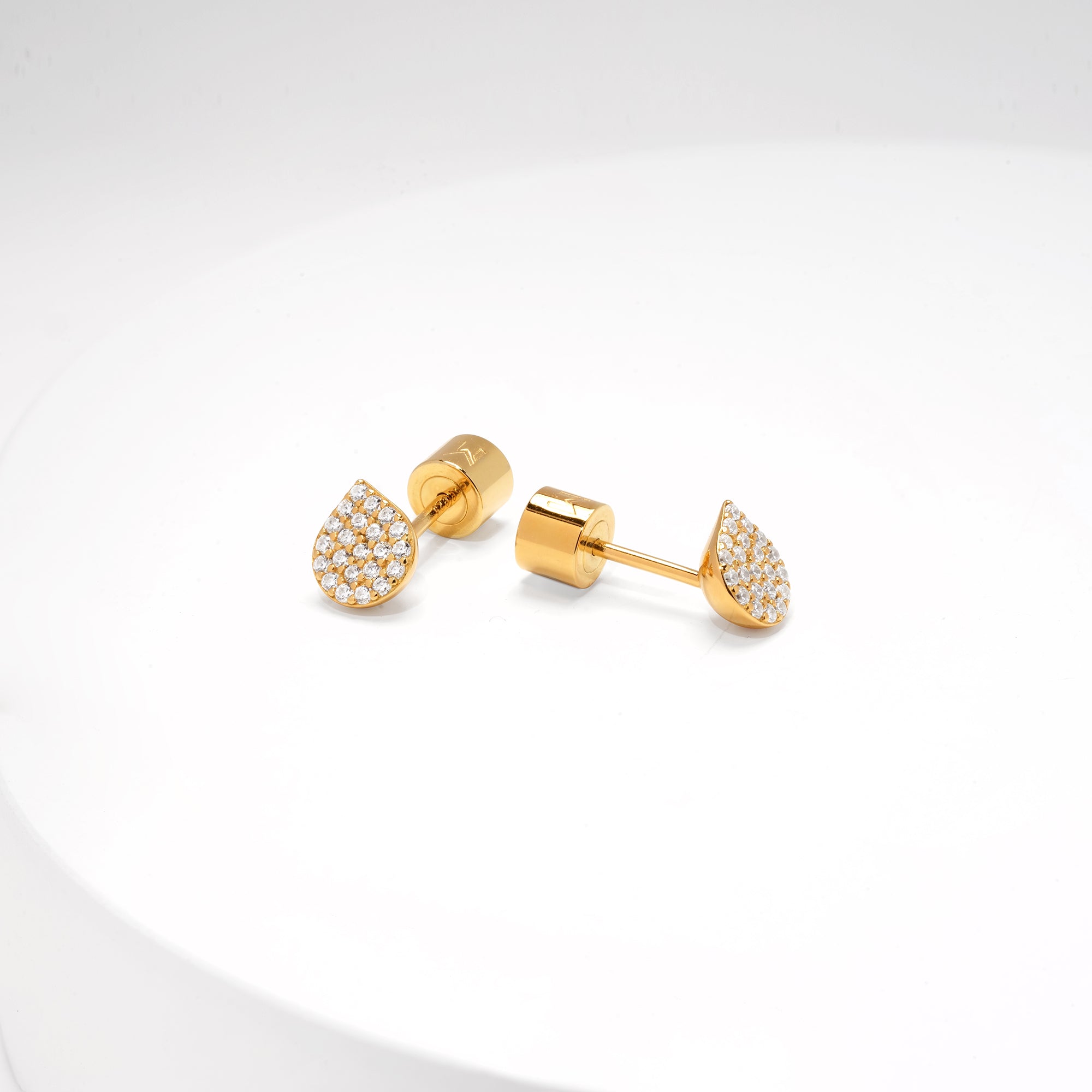Waterdrop Bud Stud Earrings