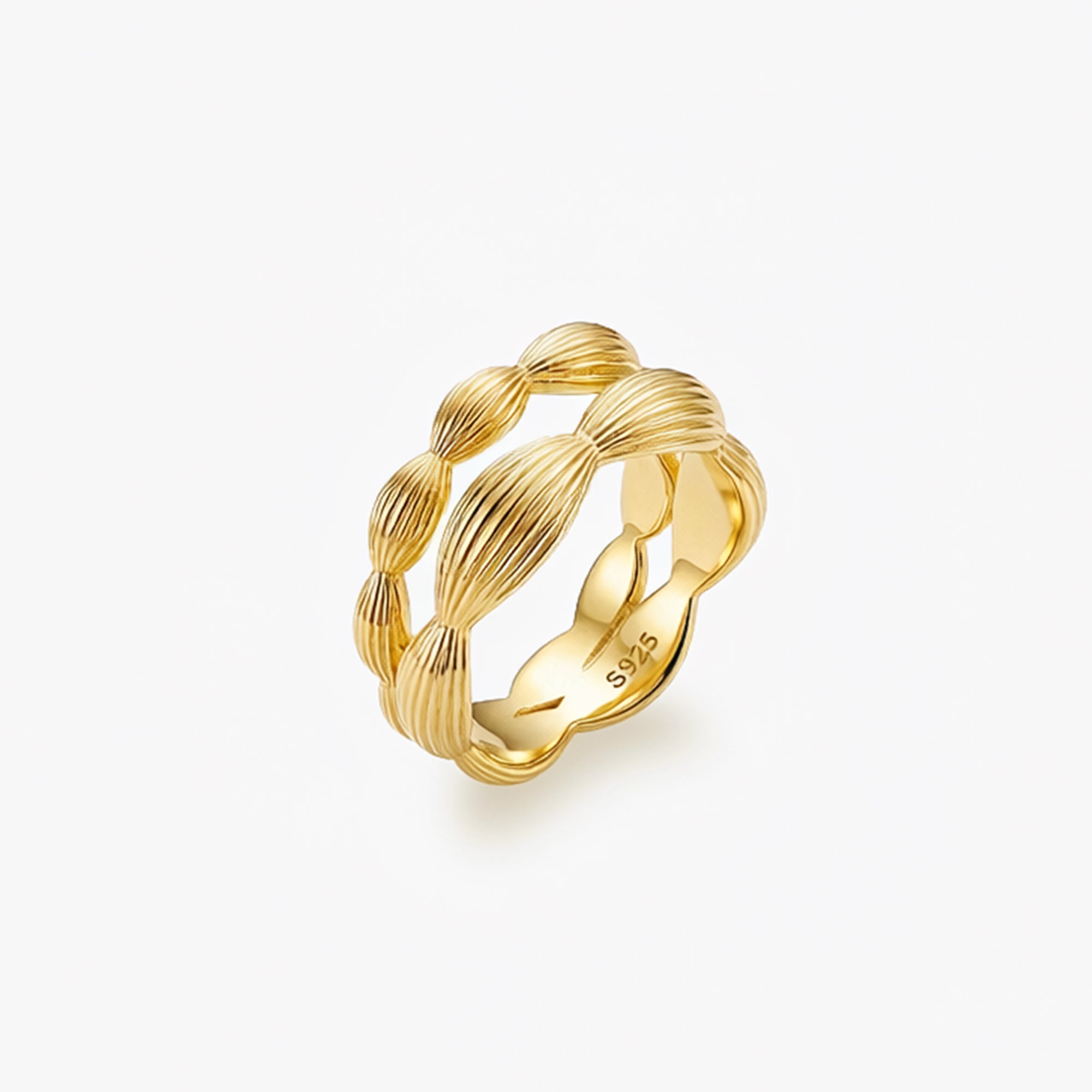 Engraved Ovoid Link Ring