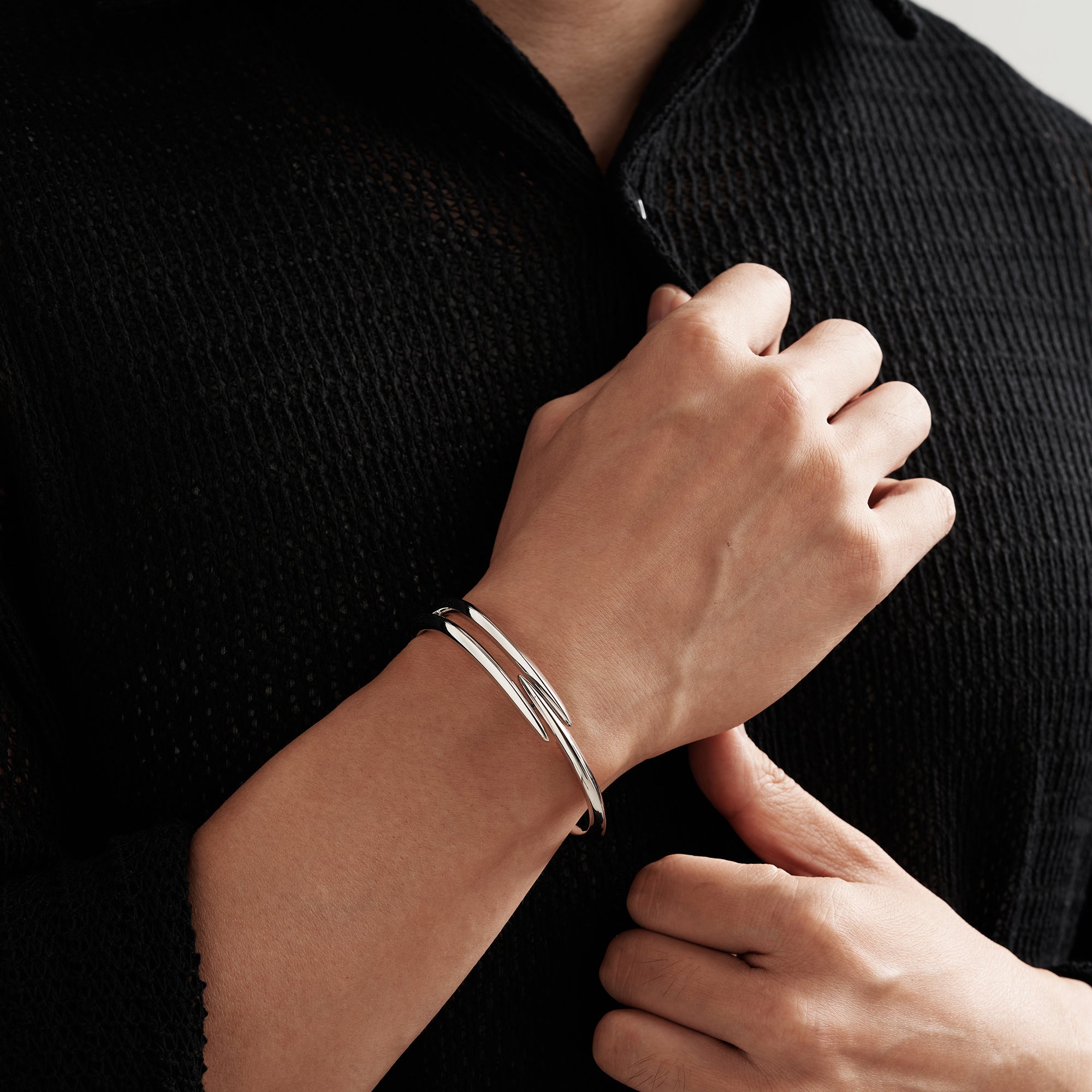 Pointed Arc Bracelet