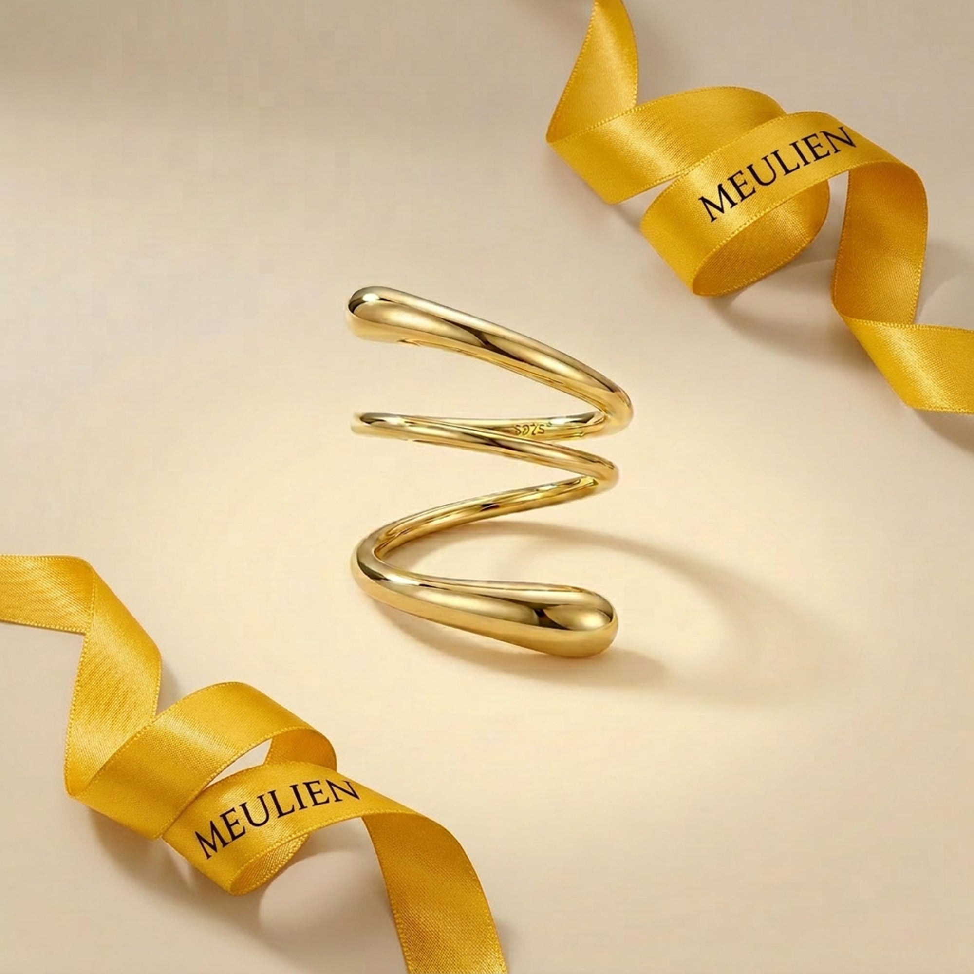Rounded Coil Ring