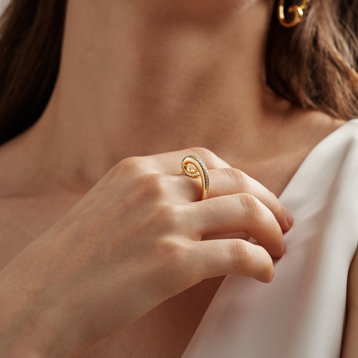Spiral Loop Ring