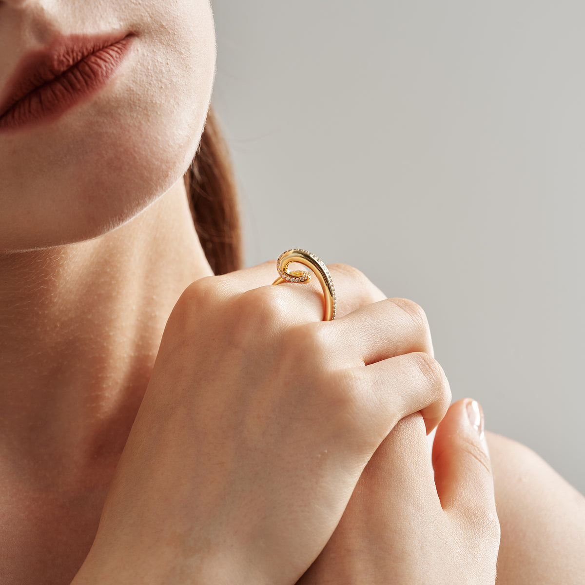 Spiral Loop Ring